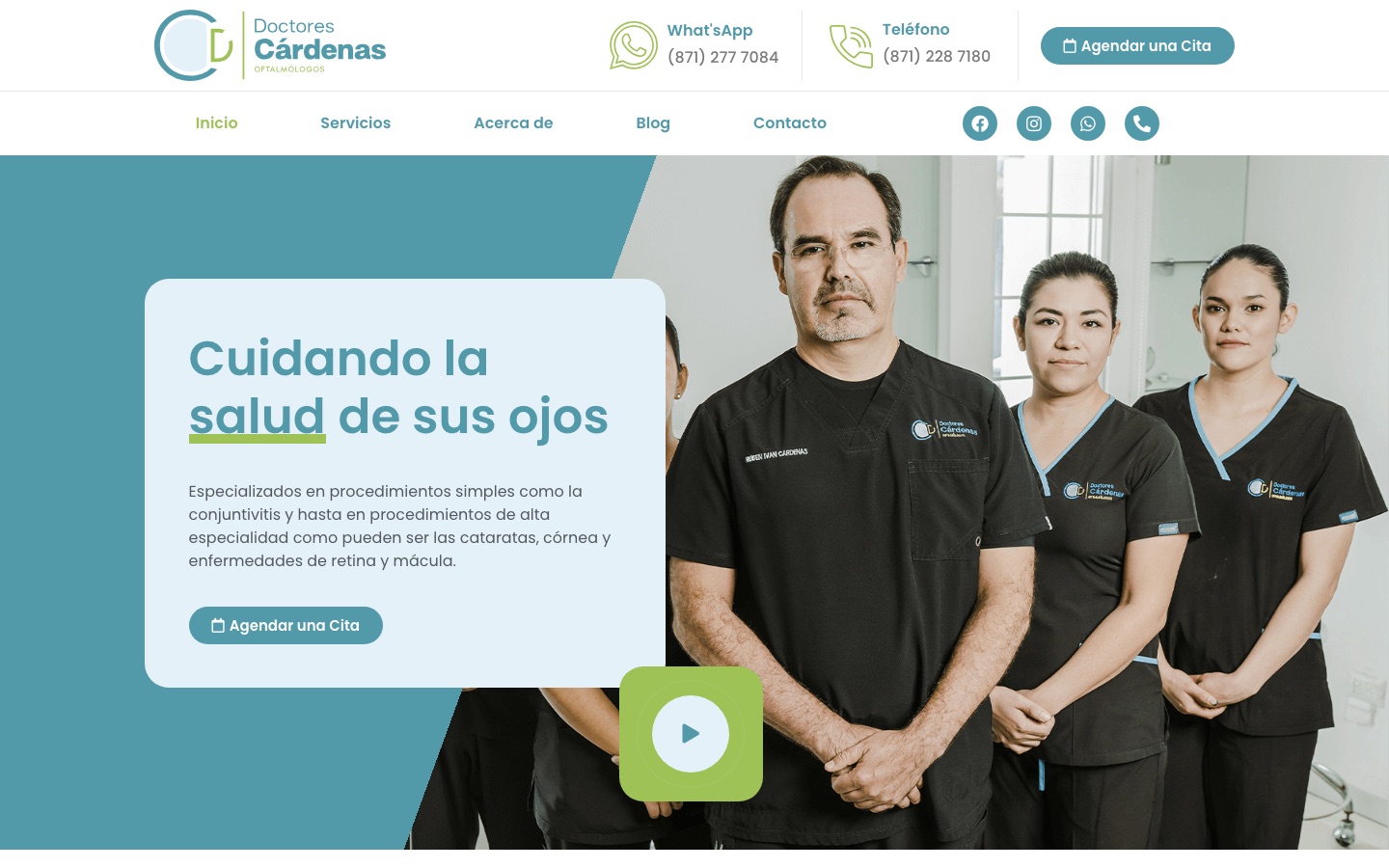 Captura real del sitio web de Doctores Cárdenas